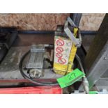 ENERPAC HYDRAULIC JACK W/FOOT CONTROL