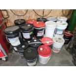LARGE LOT OF 20L OF ASSORTED HYDRAULIC GEAR OIL ETC.