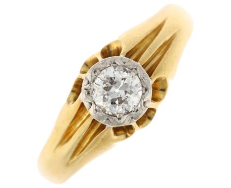 An 18ct gold 0.4ct solitaire diamond gypsy ring, illusion set with modern round brilliant-cut diamond, colour approx G/H, cla