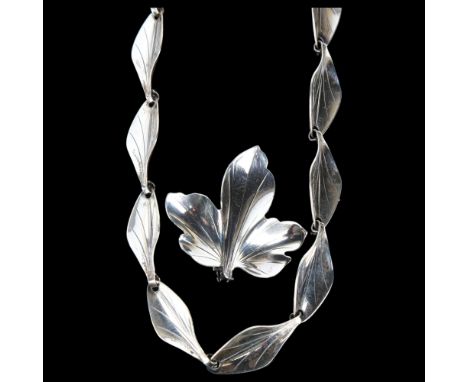 HERMANN SIERSBOL - a Danish modernist sterling silver leaf panel necklace and brooch set, necklace 39cm, brooch 39mm, 24g tot