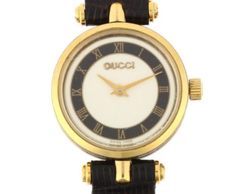 GUCCI - a lady's gold plated 2000L quartz wristwatch, circa 1994, silvered dial with black chapter ring, Roman numeral hour m