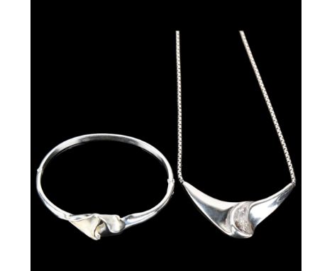 SCROUPLES - a Danish modernist sterling silver abstract fold pendant necklace and hinged bangle set, necklace 42cm, bangle in