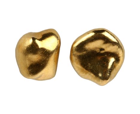 A pair of 18ct gold organic nugget earrings, maker S&S, London 1980, natural form, with stud fitting, 9.2mm, 5.6gNo damage or