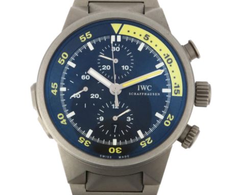 IWC (INTERNATIONAL WATCH COMPANY) - a titanium Aquatimer Split Minute Chronograph automatic calendar bracelet watch, ref. 372