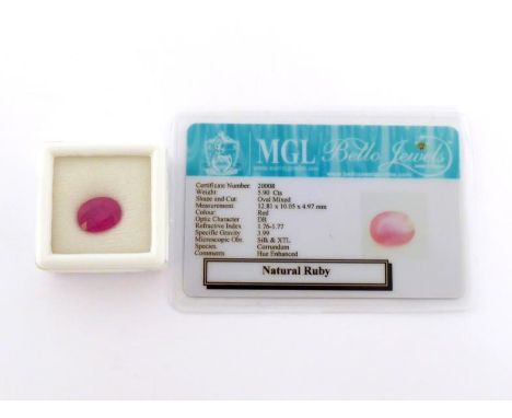 A loose oval cut ruby, approx. 3.90 carats (VAT will be charged on the hammer on this lot) 