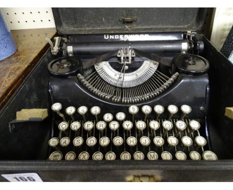Cased USA made Underwood vintage typewriter