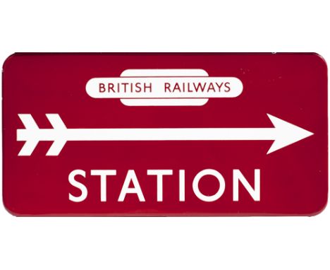 BR(M) FF STATION direction enamel sign with British Railways totem at the top and right facing arrow. Measures 21in x 10.5in 