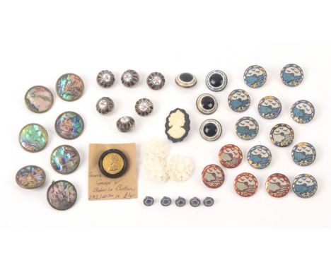 Buttons - various, comprising fourteen cloth covered birds in landscape in red and blue, brassed tin backs, 2.2cms, a set of 