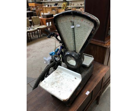 An old Asco shop scales 