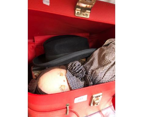 A vintage travel case and contents 