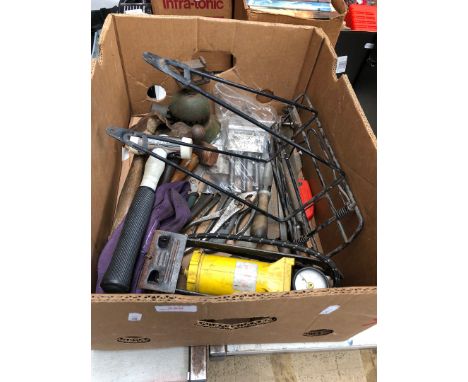 Box of tools 