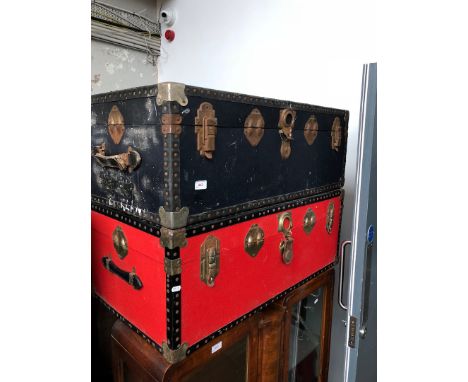 Two vintage trunks 