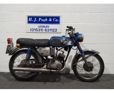 Yamaha AS1 motorcycle, 1969, 124cc.Frame no. 022642Engine no. 022642Runs and rides, engine rebuilt and has only covered appro