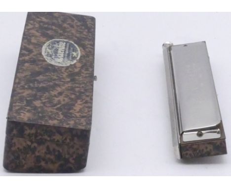 Hohner Chronomoca III in Hülle