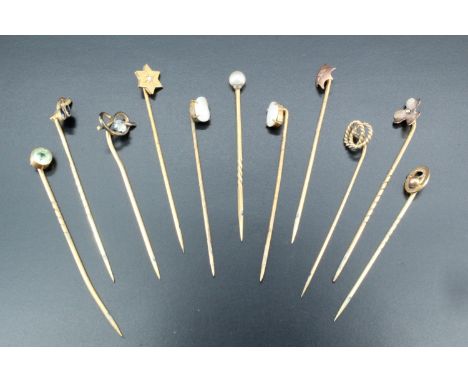 A large collection of Victorian and early 20th Century stick pins