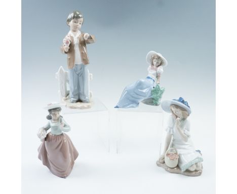 Nine Nao figurines