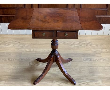 A Georgian influenced mahogany drop-leaf occasional, drinks or lamp table, 79 cm x 46 cm x 64 cm