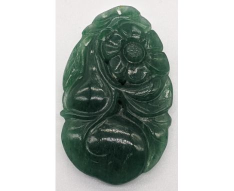 A Chinese green jade carving of flowers and fruit, L.5.5cm