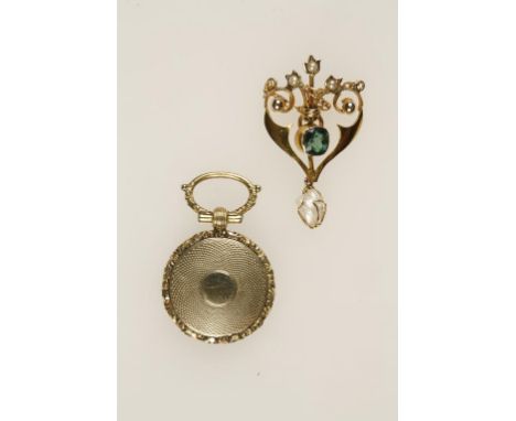 AN TOURMALINE AND PEARL PENDANT, the square-cut tourmaline in an openwork yellow gold heart-shaped frame, with three seed pea