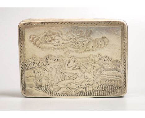   A late 19th/early 20th century Russian silver snuff box, 87mm, 100 grams, (a.f.).