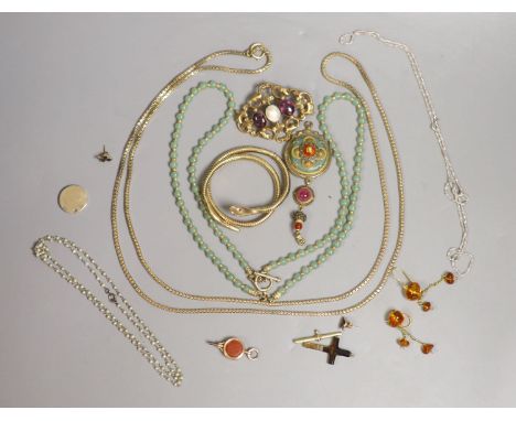   Mixed jewellery including a 9ct gold serpent bangle(a.f.) a pinchbeck guard chain, compass fob etc.