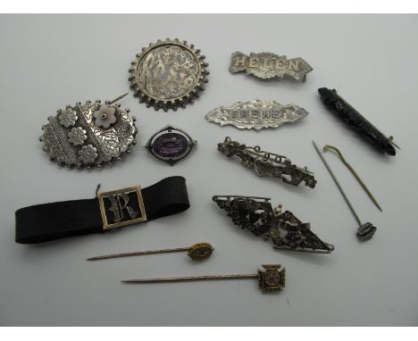 Victorian and Later Brooches, including name brooches 'Rose', 'Helen', a single stone brooch, stickpins, a ribbon bracelet in