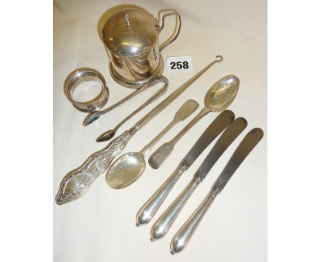 Assorted hallmarked silver, mustard pot, teaspoons, silver handled knives, button hook etc.