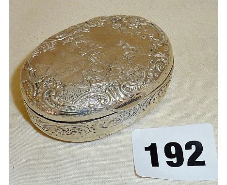 German repousse silver snuff or pill box by Storck & Sinsheimer of Hanau, late 19th c., approx 1.2 troy oz