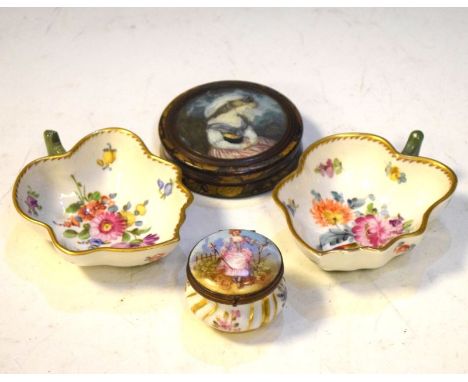 Pair of Meissen-style porcelain leaf dishes, 10.5cm wide, together with a German porcelain pill or snuff box with blue crosse