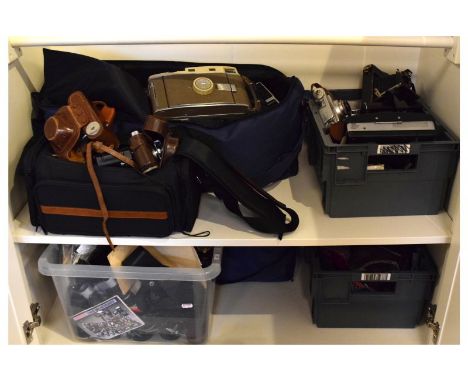 Cameras - Collection of assorted to include; Konica, Ricolet, Franke Polaroid 800, Kodak Duaflex, and EK6 Instant camera, Exa