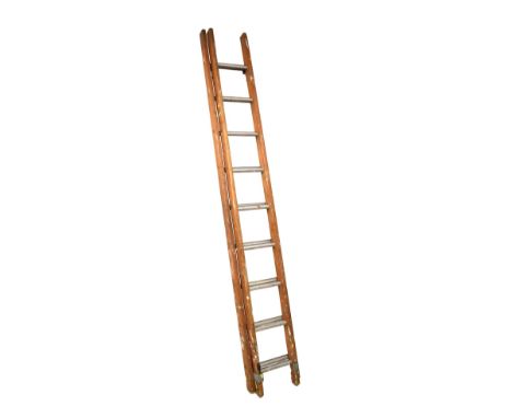 Timber and aluminium rung extending ladder  