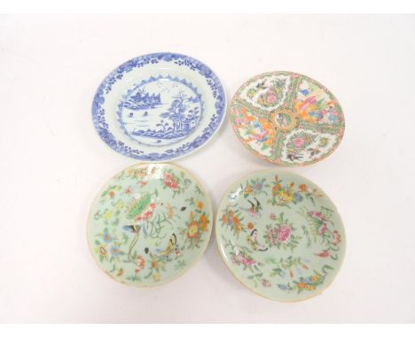 Group of antique Chinese porcelain comprising an early 1800s blue and white willow pattern bowl,  two mid 19th century Canton