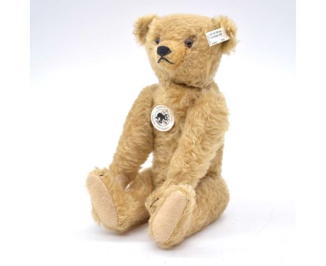 Steiff Germany teddy bear, replica of the 1924 Teddybar, limited edition of 924 pieces, with button and tag, height 21cm.&nbs