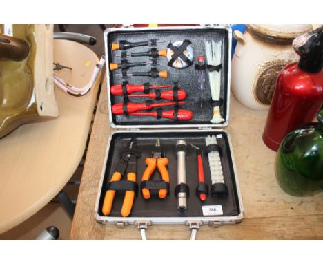 An electric tool kit