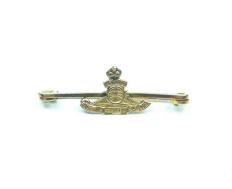 A First War Period 9ct gold Royal Artillery Sweetheart brooch, hallmarked Birmingham 1915, 4.5cm wide, 3g, together with a br