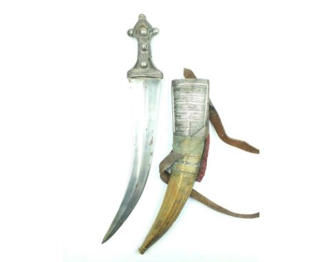 A Wahhabite Jambiya, 37cm sharply curved blade with raised medial ridge, this incised with a geometric design, characteristic