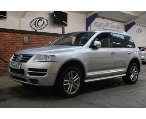 Make &amp; Model: VW Touareg Altitude V6 TDIDate of Reg: MJ56 BLFColour: Silvercc: 2967MoT: 15-06-2022Fuel Type: DIESELMileag