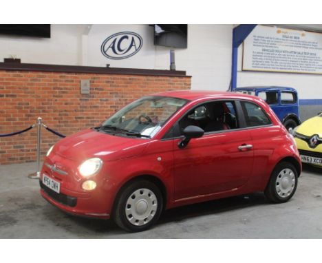 Make &amp; Model: Fiat 500 PopDate of Reg: WP64 OWHColour: Redcc: 1242MoT: 04-12-2021Fuel Type: PETROLMileage: 61kTransmissio