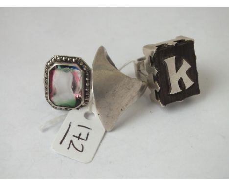 Three silver rings - 1 with initial K 