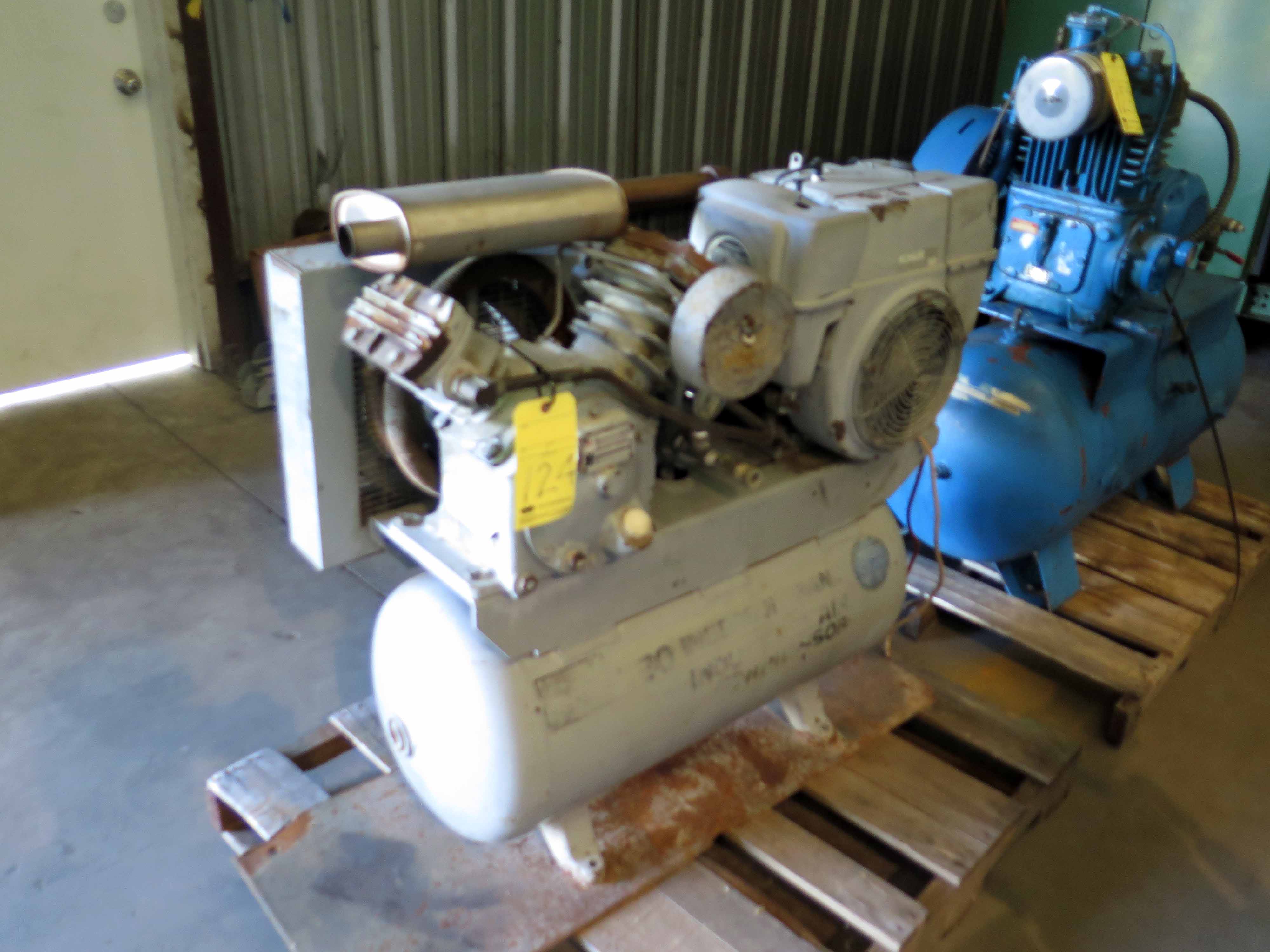 Lot 124 - RECIPROCATING TYPE AIR COMPRESSOR, INGERSOLL-RAND MDL. 10FGT, 30