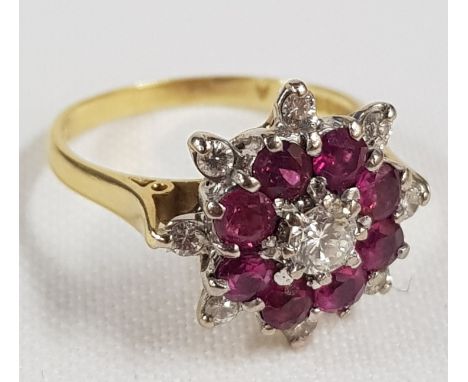 18CT GOLD RUBY &amp; DIAMOND RING
