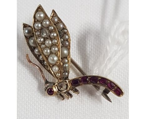 ANTIQUE GOLD, DIAMOND , RUBY &amp; PEARL BROOCH