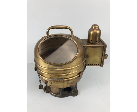 20th century Pattern 1151A  ships binnacle compass No 488H brass hood and case 