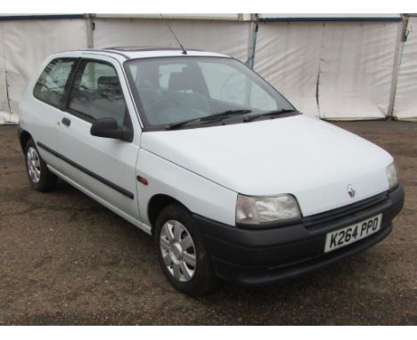 1993 Renault Clio 1.2 RNMake: Renault Model: Clio RNYear: 1993Mileage: 17492VIN: VF1C57A0510397898Configuration: Right Hand D