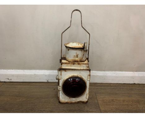 Vintage British Railways LampMake: Contact AuctioneerModel: Contact AuctioneerYear: 0Mileage: 0VIN: Contact AuctioneerConfigu