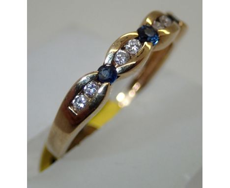 Ladies 9ct gold, fancy sapphire and diamond ring size K/L. P&amp;P group 1 (£16 for the first item and £1.50 for subsequent i