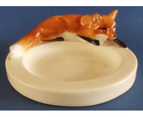 Royal Worcester Fox Ashtray by Doris Lindner - Model No. 2873 - c1931. P&P group 1 (£16 for the first item and £1.50 for subs