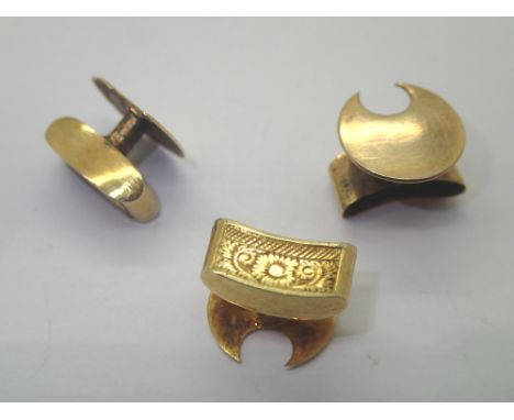 Three presumed 15ct gold studs 3.7g. P&amp;P group 1 (£16 for the first item and £1.50 for subsequent items) 