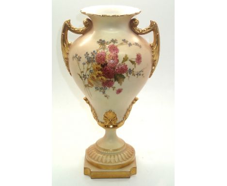 Royal Worcester blush ivory twin handled vase, H: 21 cm. P&P group 1 (£16 for the first item and £1.50 for subsequent items)C
