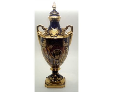 Coalport St Paul's Cathedral Prince of Wales Royal Wedding covered twin handled urn H: 32 cm. P&P group 2 (£20 for the first 